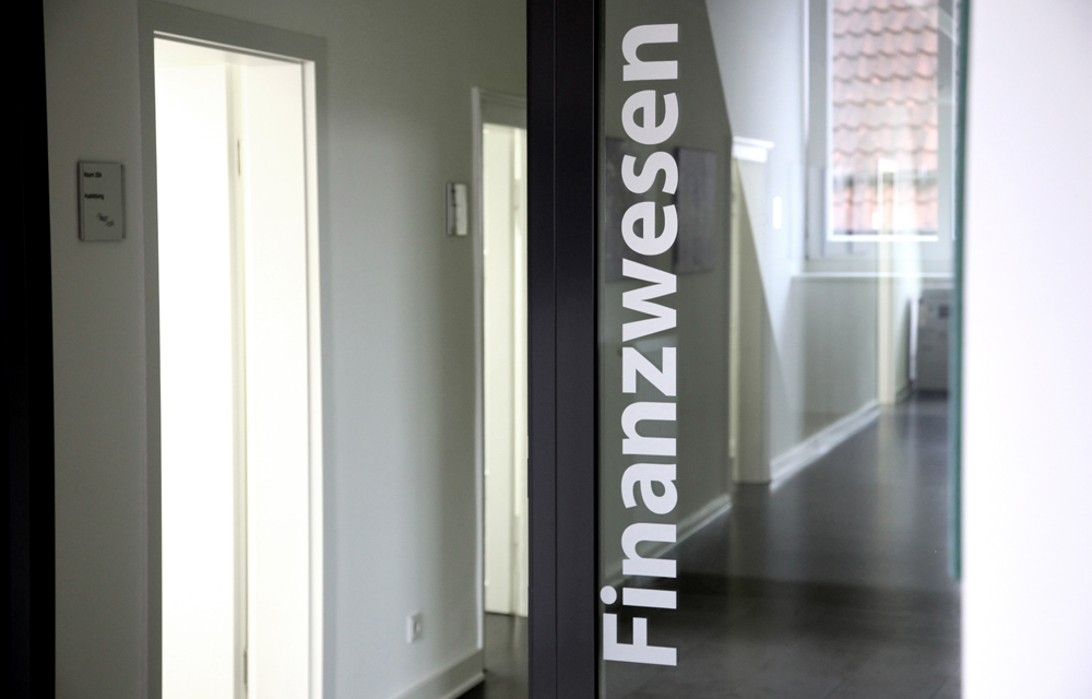 1000x640 Kegelspielhaus_innen1.jpg