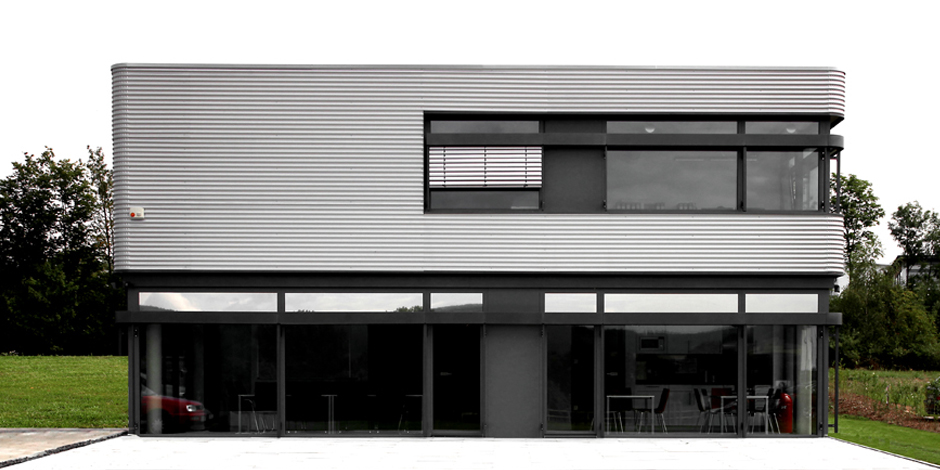 940x470 Burkhard Gaertner_aussen1.jpg