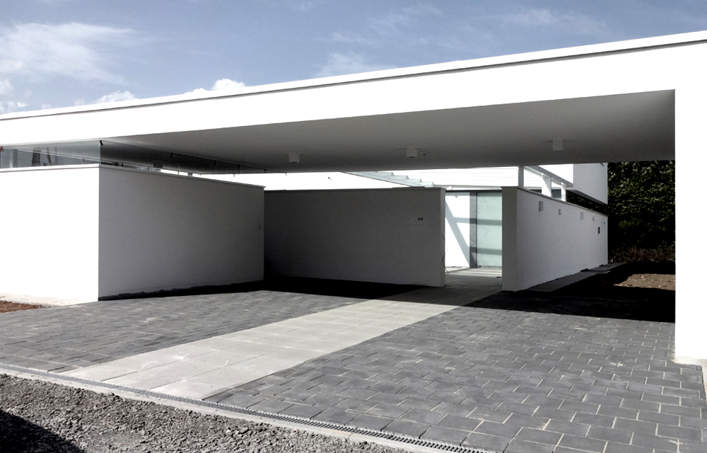 1000x640 Neuenberg aussen 1.jpg 1000x640 Neuenberg aussen 1.jpg