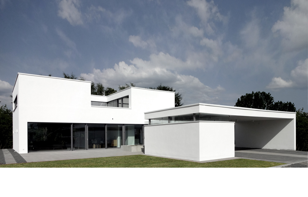 1000x640 Neuenberg aussen2.jpg 1000x640 Neuenberg aussen2.jpg